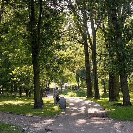 Park Promenada Apartment *